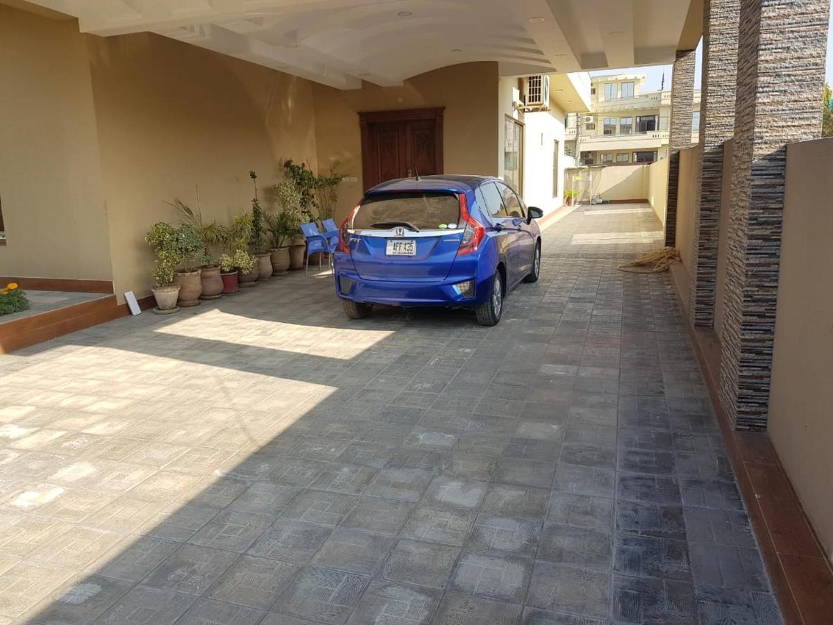 Alpha Guest House Rawalpindi Buitenkant foto