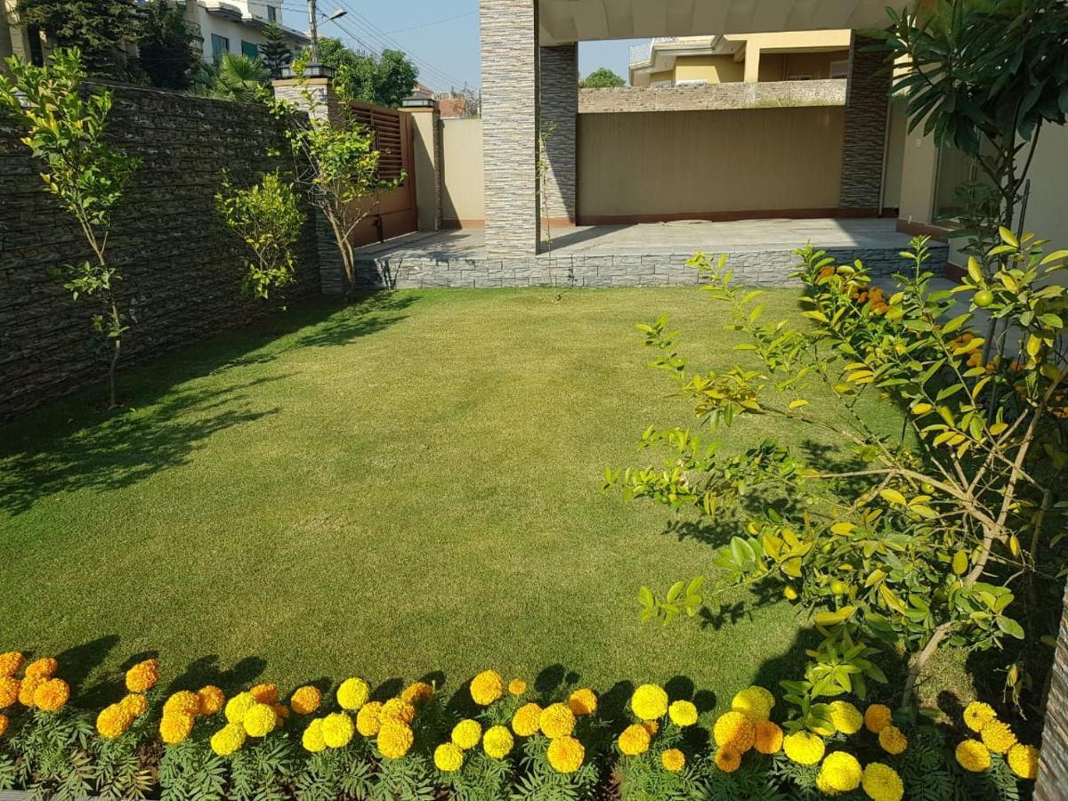 Alpha Guest House Rawalpindi Buitenkant foto