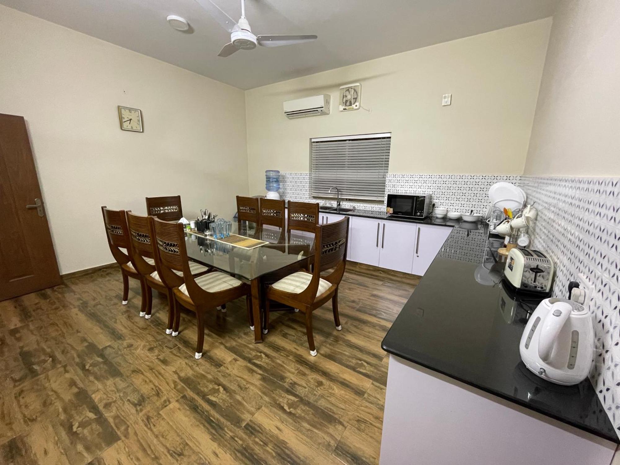 Alpha Guest House Rawalpindi Buitenkant foto