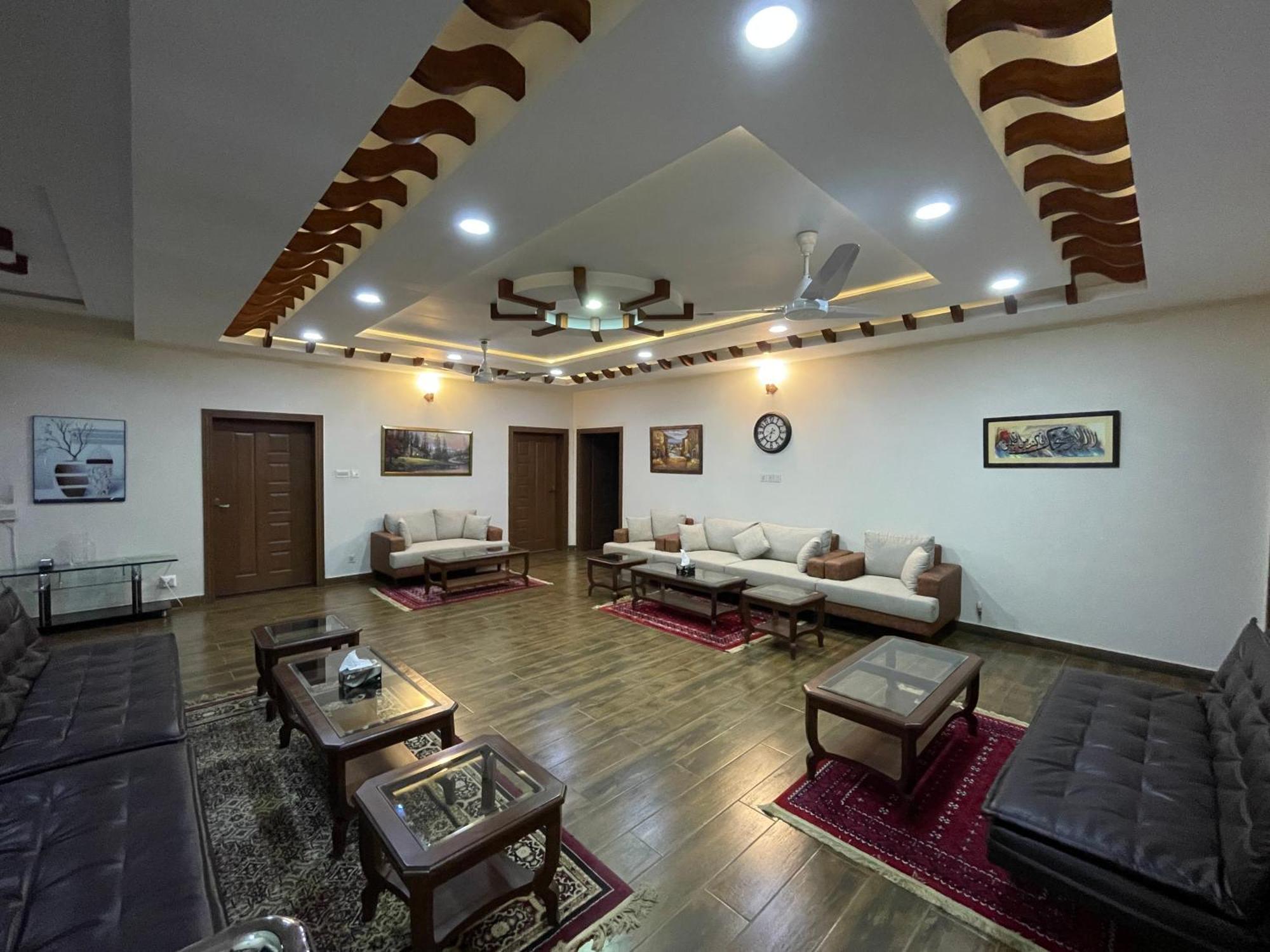 Alpha Guest House Rawalpindi Buitenkant foto