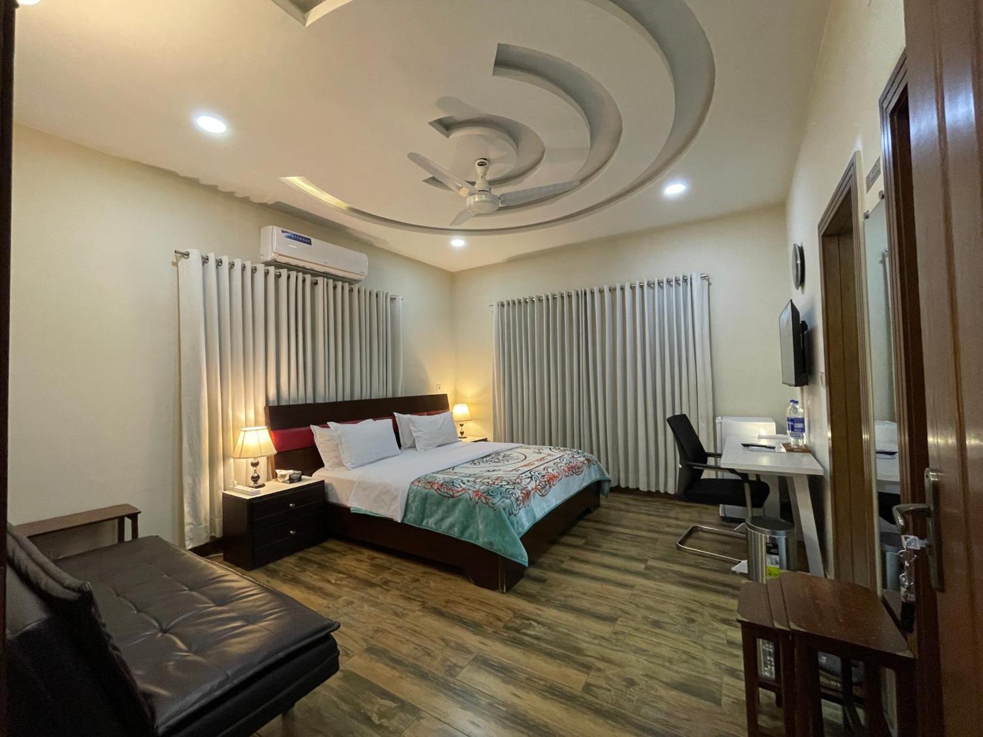Alpha Guest House Rawalpindi Buitenkant foto