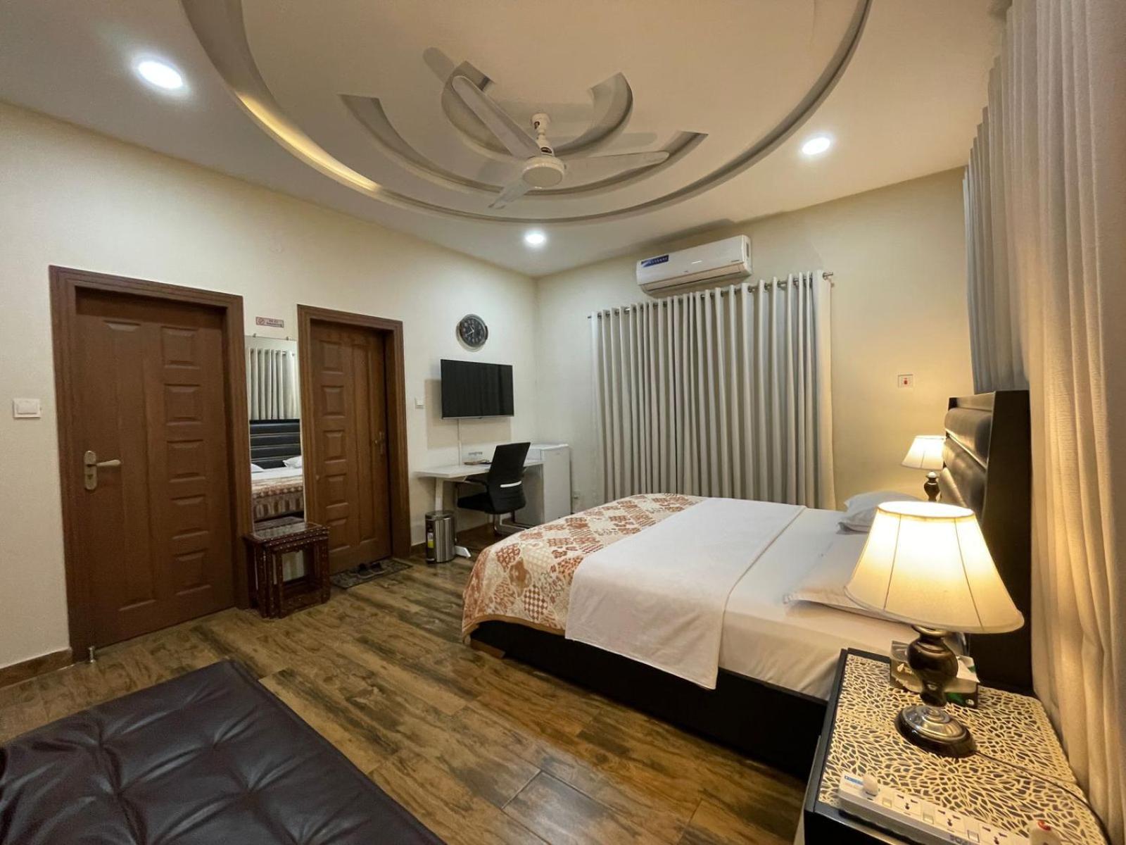 Alpha Guest House Rawalpindi Buitenkant foto