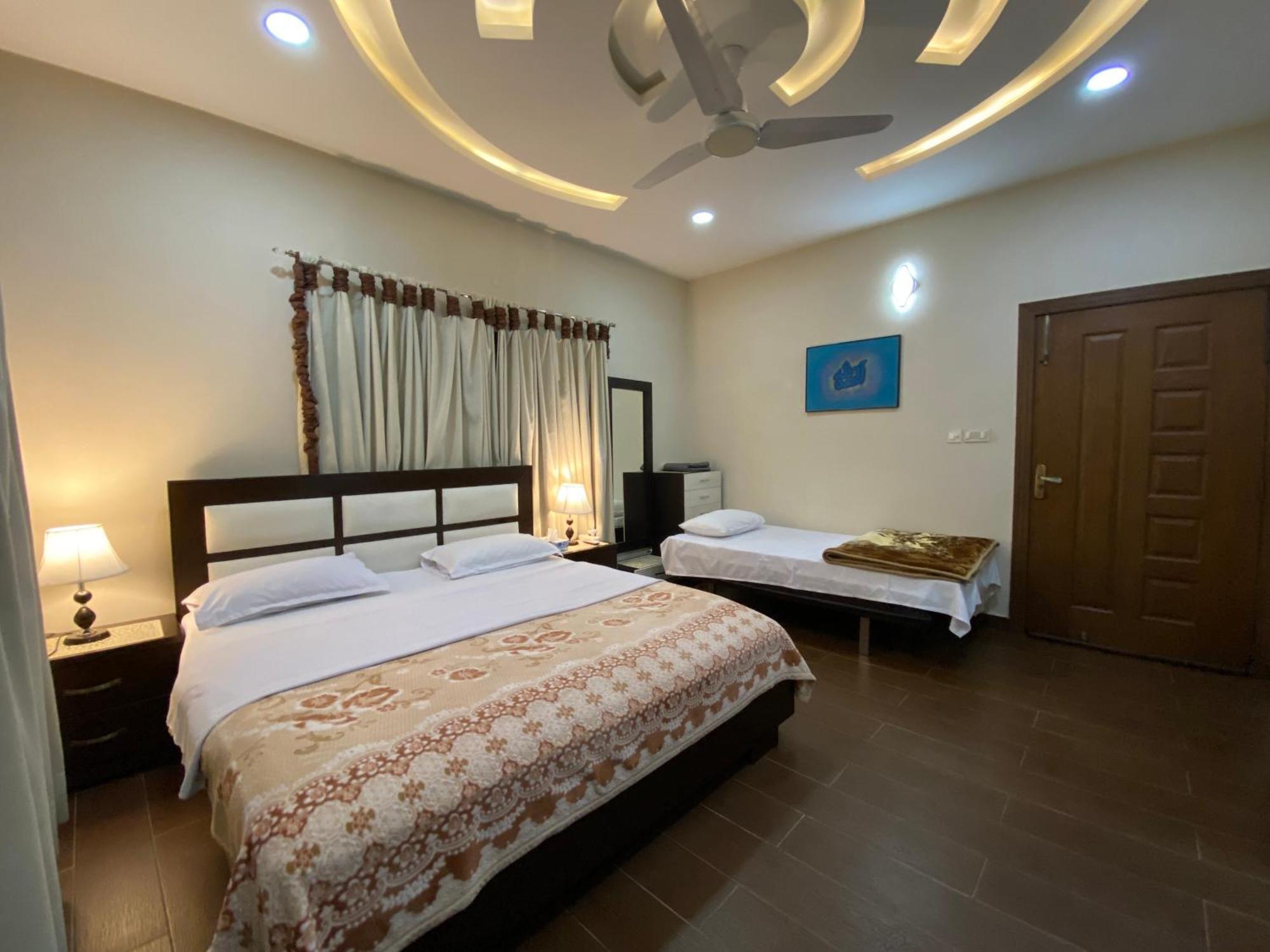 Alpha Guest House Rawalpindi Buitenkant foto