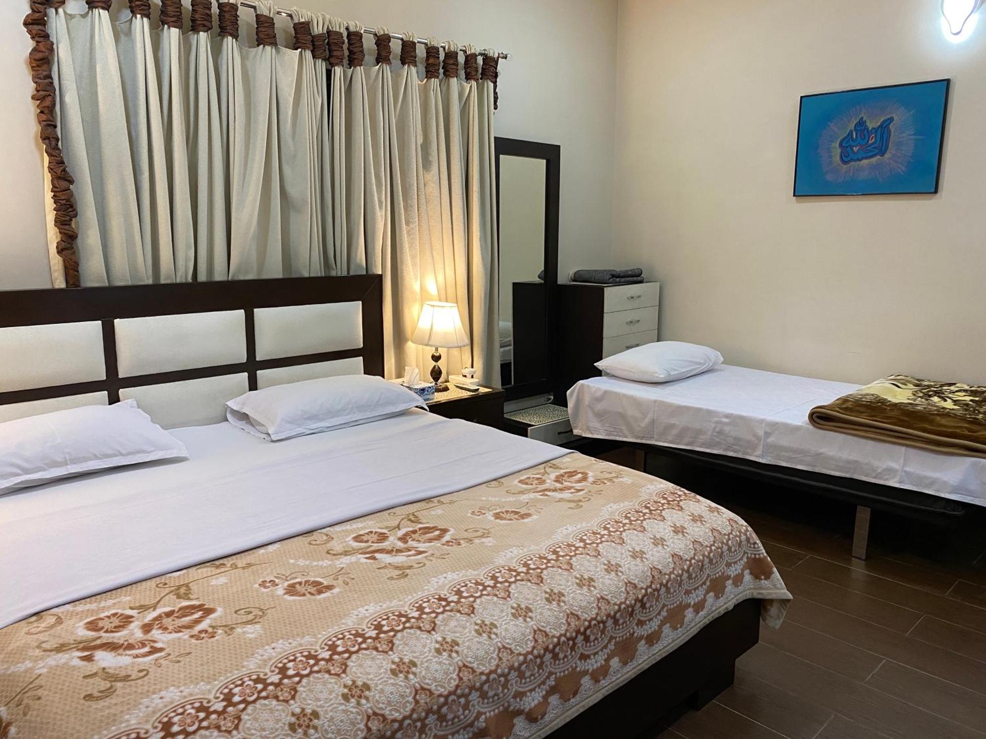 Alpha Guest House Rawalpindi Buitenkant foto
